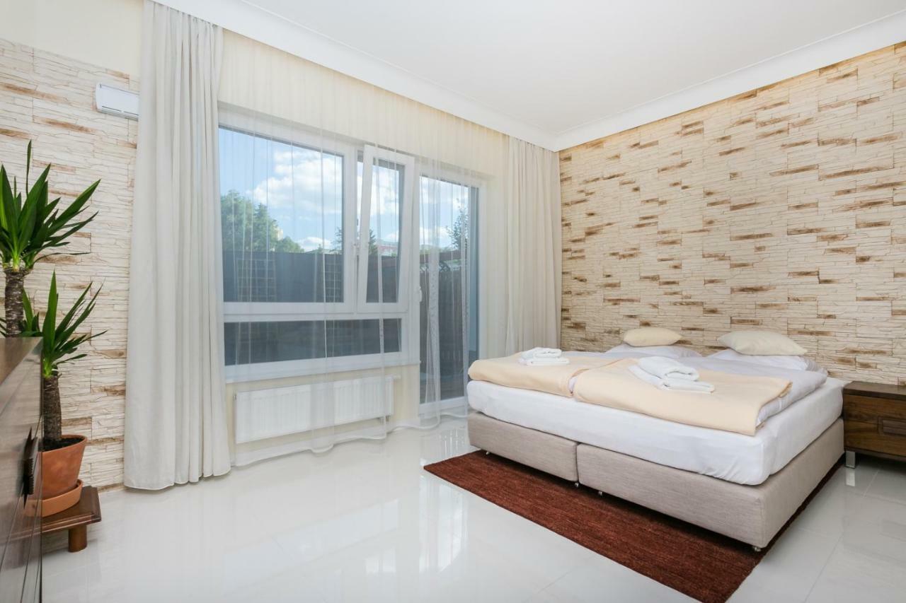 Apartamenty Dom Saski 10 Minut Od Centrum Warszawy Warschau Exterior foto