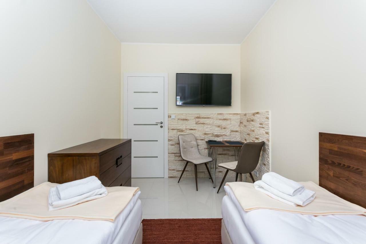 Apartamenty Dom Saski 10 Minut Od Centrum Warszawy Warschau Exterior foto