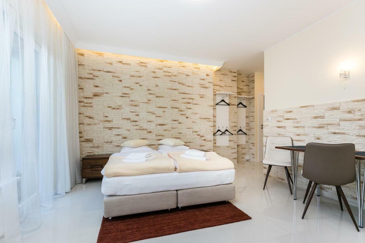 Apartamenty Dom Saski 10 Minut Od Centrum Warszawy Warschau Exterior foto