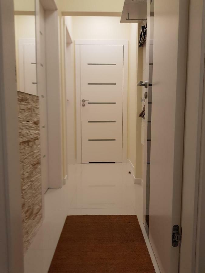 Apartamenty Dom Saski 10 Minut Od Centrum Warszawy Warschau Exterior foto